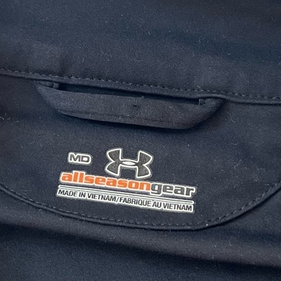 UNDER Armour Adult Medium AllSeasons Polyester Black 1/4 Zip Long Sleeved Jacket - Picture 8 of 8